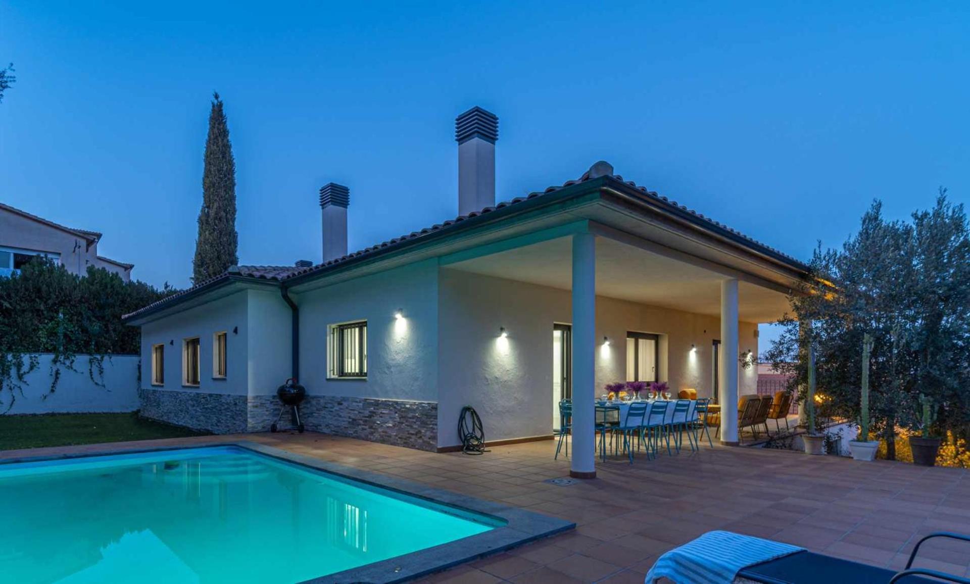 Jouvacations Villa Domenec Figueres  Eksteriør bilde